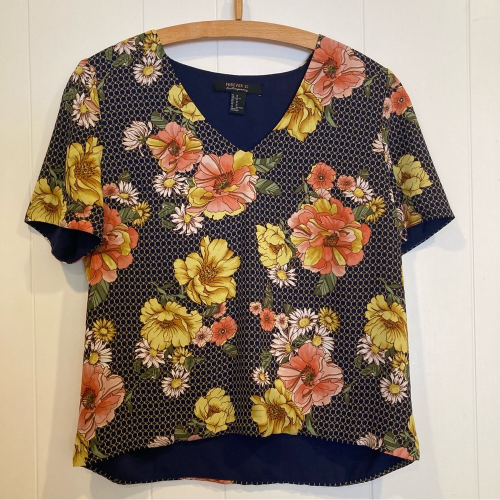 forever 21 contemporary floral blouse